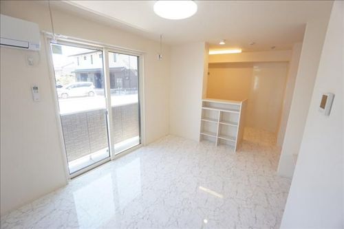 クレアンジュの居間