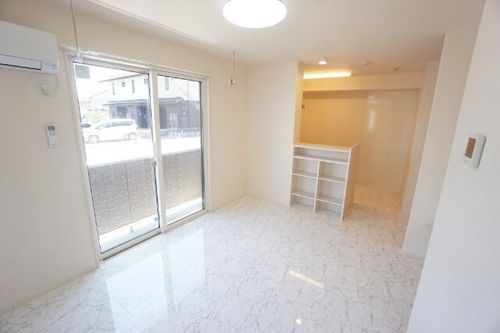 クレアンジュの居間