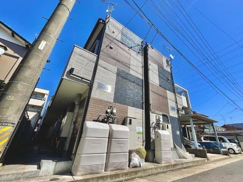 LE COCON砂口町の外観