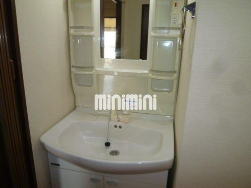 NTビル平針の内装