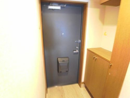 社ヶ丘ヒルズの玄関