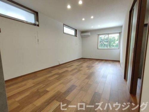 大阪府豊中市上野東2丁目(一戸建)の賃貸物件の居間