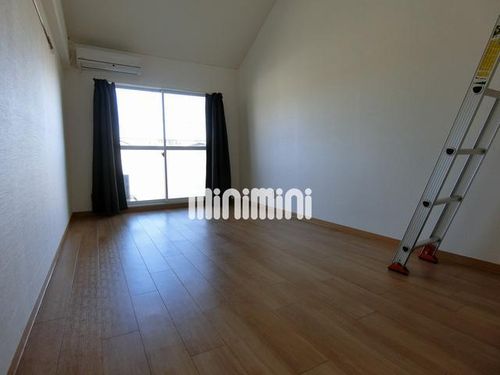 エクセランス原の居間