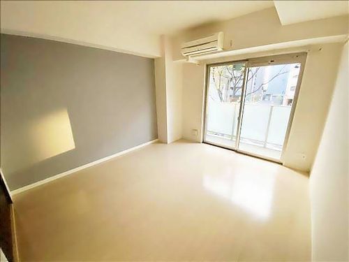 プロシード新栄の居間