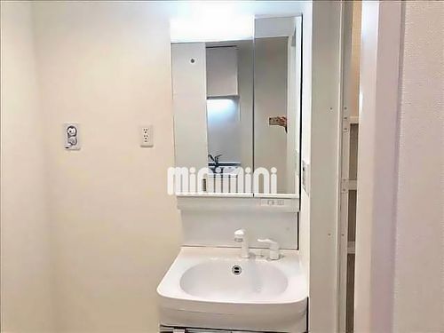 リシュドール名駅南の内装