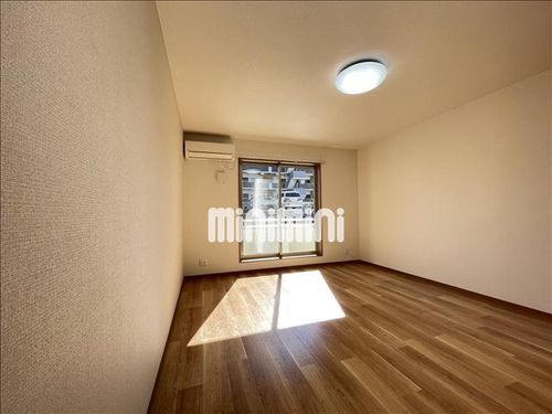 ルミエールITOの居間