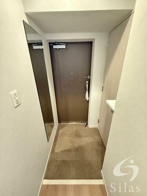 大阪府大阪市城東区関目3丁目(マンション)の賃貸物件の玄関