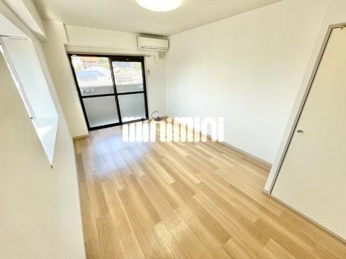シャルマンのその他画像