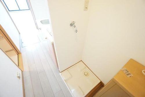 マンションノアの玄関