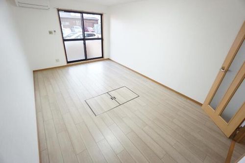 マンションノアの居間