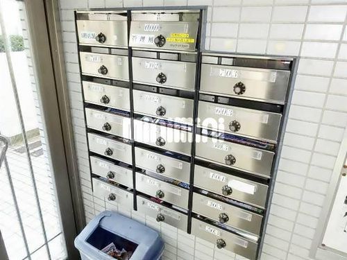セレーブル平針の玄関