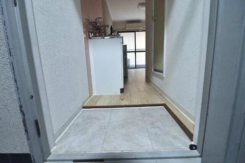 大阪府大阪市旭区清水1丁目(マンション)の賃貸物件の玄関