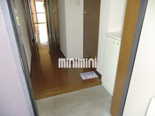 セントレア余野の玄関