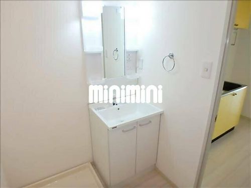 ランドマーク中平の内装