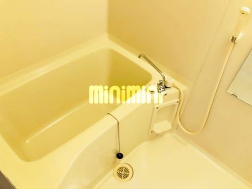 プリミエール阿久比の風呂