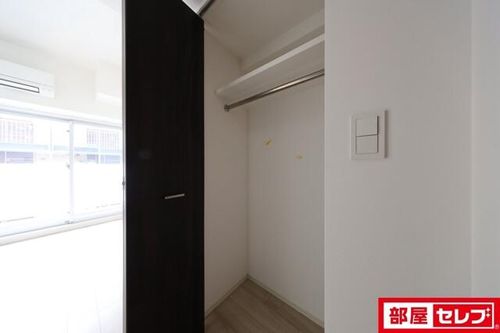 P’s imaike304の内装