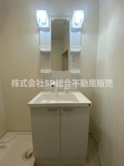 カーサフォルトゥナート額田駅前の内装