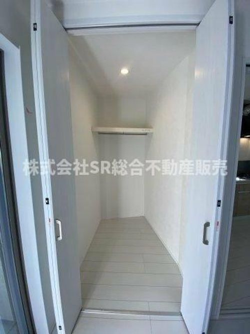 カーサフォルトゥナート額田駅前の内装