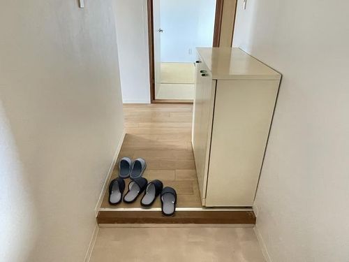 メゾン宝樹の玄関