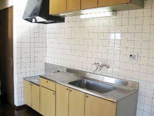 マーベラス栄和 B棟(南)のキッチン