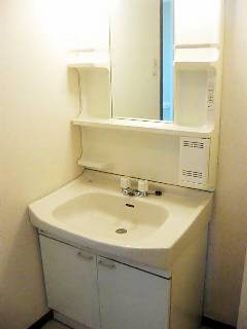 マーベラス栄和 B棟(南)の内装