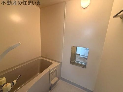 中のマンションDの風呂