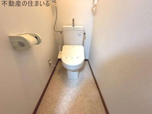 中のマンションDの内装