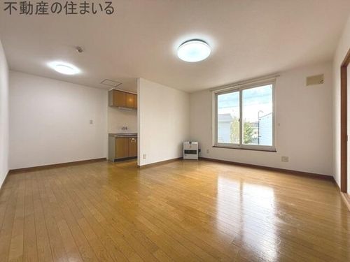 中のマンションDの内装