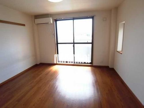 リーフ・アビタシオンの居間