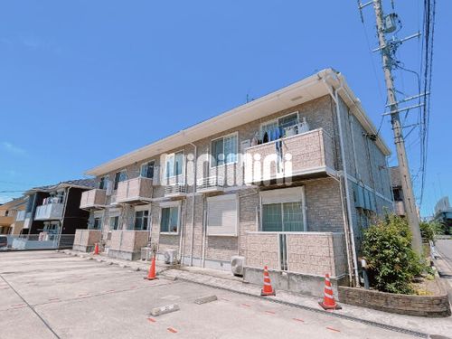 ラフィネRS Bの外観