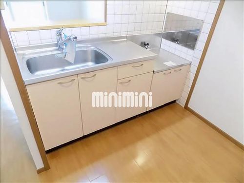 ラフィネRS Bのキッチン