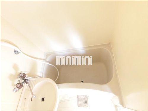 レオパレス廿軒家の風呂