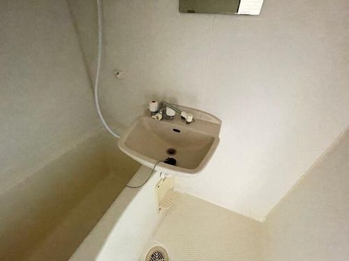 アクセスコートⅡの内装