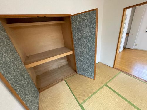 シエスタ神明の内装