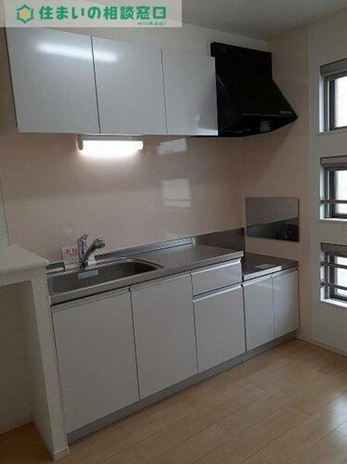 愛知県碧南市権現町3丁目(アパート)の賃貸物件のキッチン