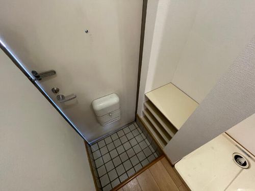 PALフジイの玄関