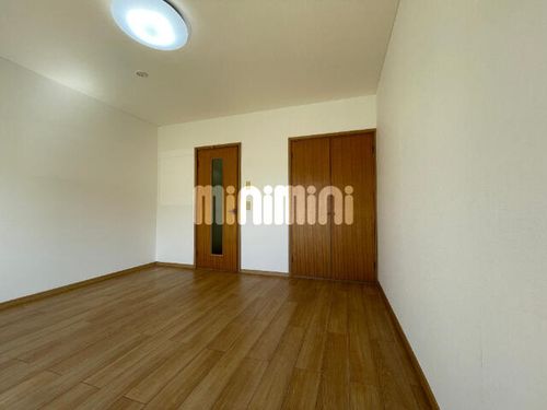 PALフジイの内装