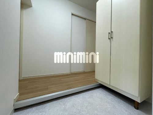 パークサイドマンションの玄関