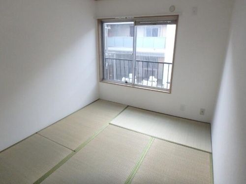 コーポ則竹の内装