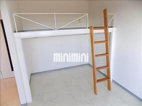 ロゼリアの内装