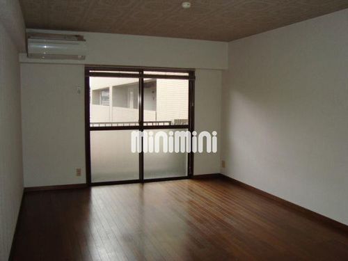 坂下ハイムの居間