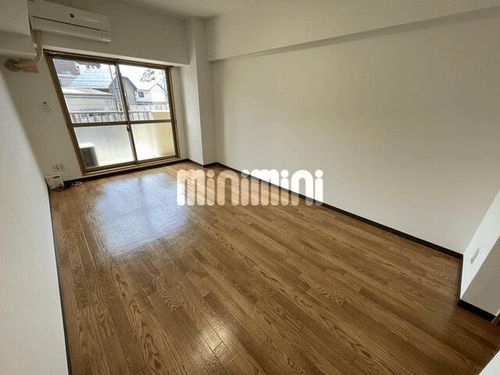 A・City新安城東の居間