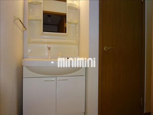 マジョリティーの内装