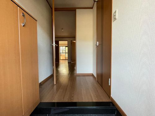 マンションソレイユの玄関