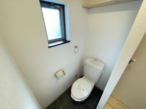 フェリーク新栄の内装