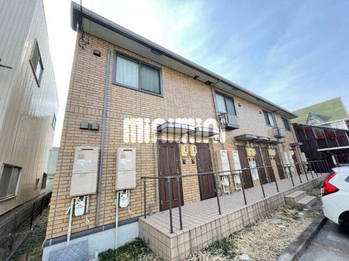 シャトレ中村の外観