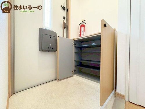 リバティ1の玄関