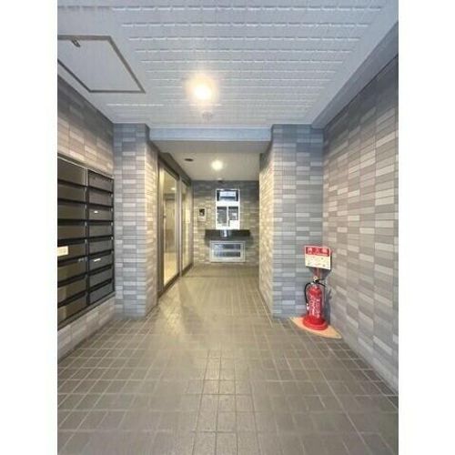 セザール伏見の玄関