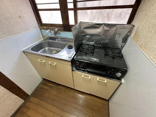 大阪府高槻市赤大路町(一戸建)の賃貸物件1のキッチン