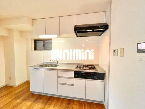 ルミエール塩釜のキッチン